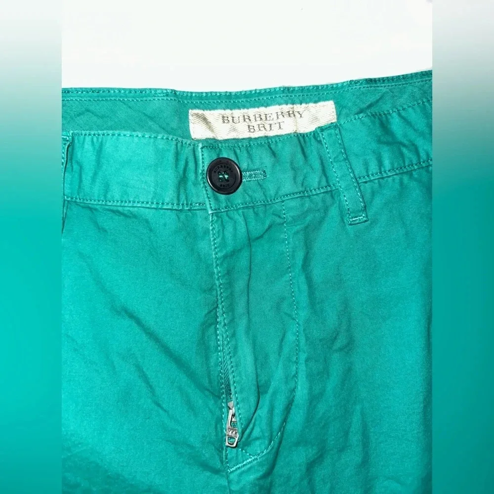 Burberry Men Brit Shorts (30W) 8Inch Khaki Green Shorts - Picture 2 of 9